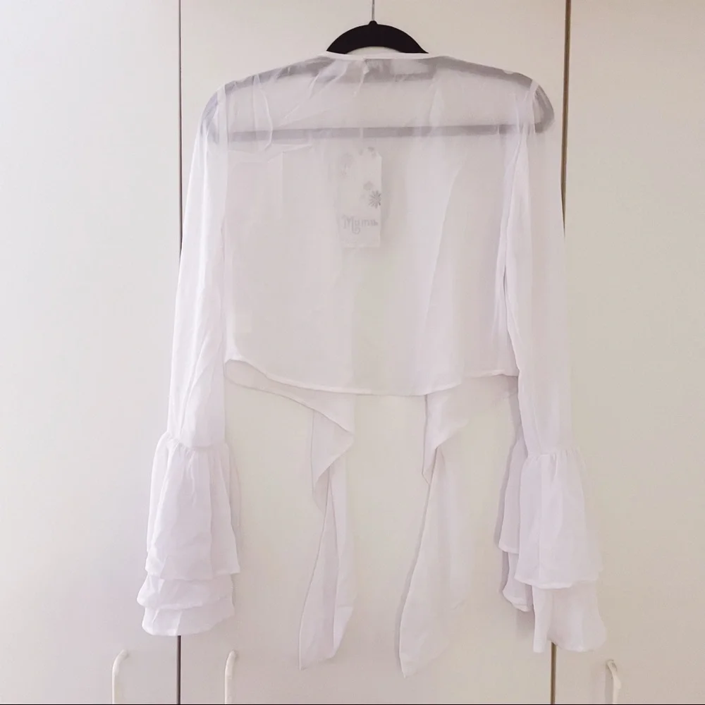 NWT SHOW ME YOUR MUMU Cute White Deep V Tie-Front Blouse Top Flounce Sleeve New - Picture 6 of 6
